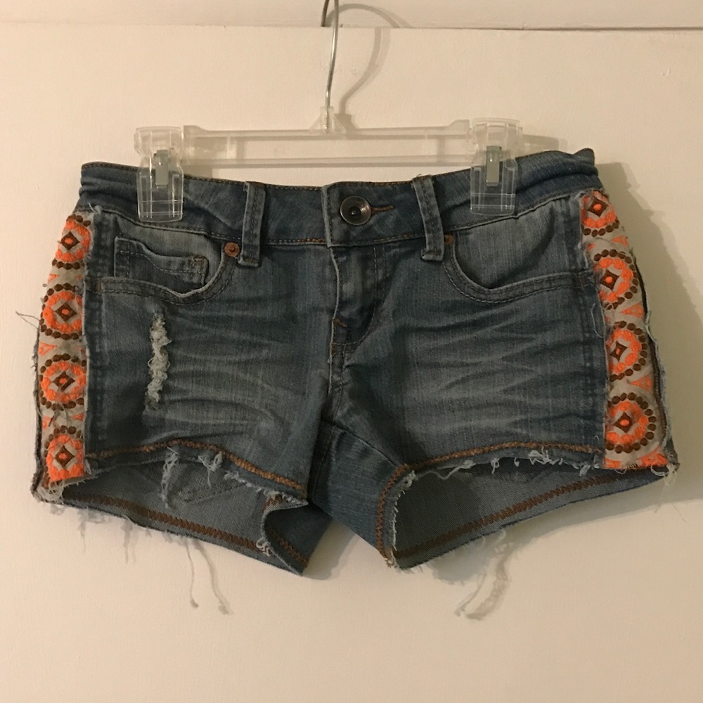 Dollhouse Denim Jean shorts